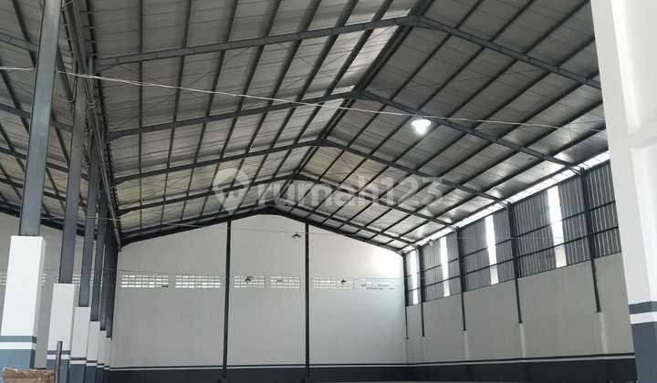 For Rent: New and Nice Warehouse in Candi Gatsu Industrial Area 2