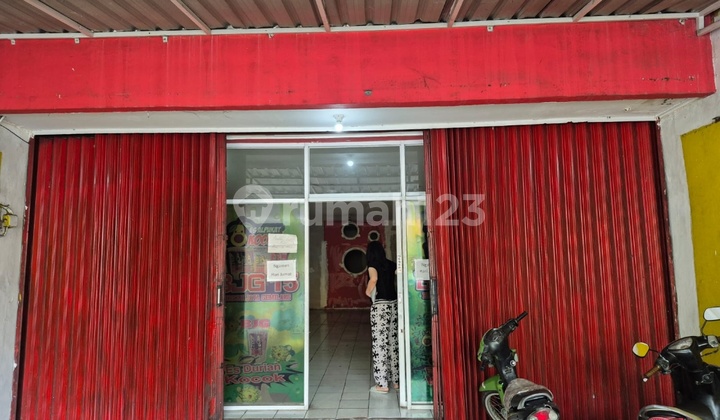Dijual Ruang Usaha Lokas Strategis Mrican Semarang