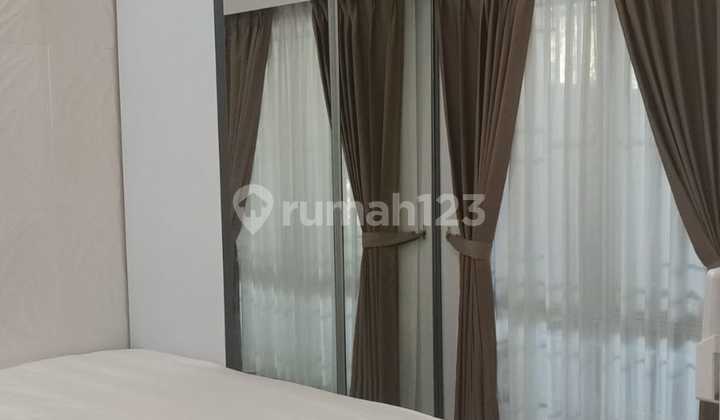 Dijual Rumah Furnished Bagus Cluster Avonia Graha Padma 2