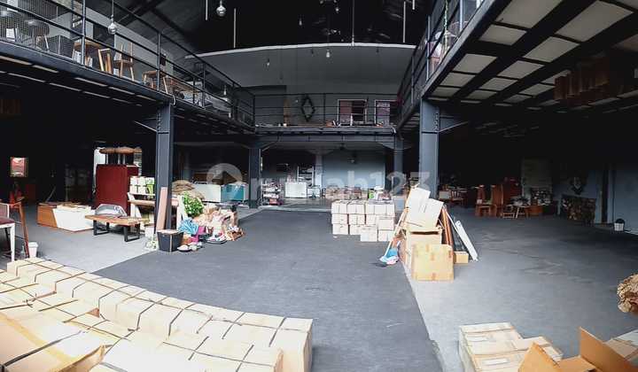 For Rent: Excellent Business Space Location Near Downtown Semarang