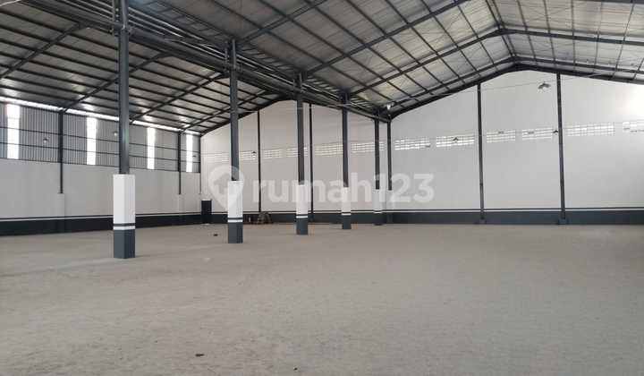 For Rent: New and Nice Warehouse in Candi Gatsu Industrial Area 1