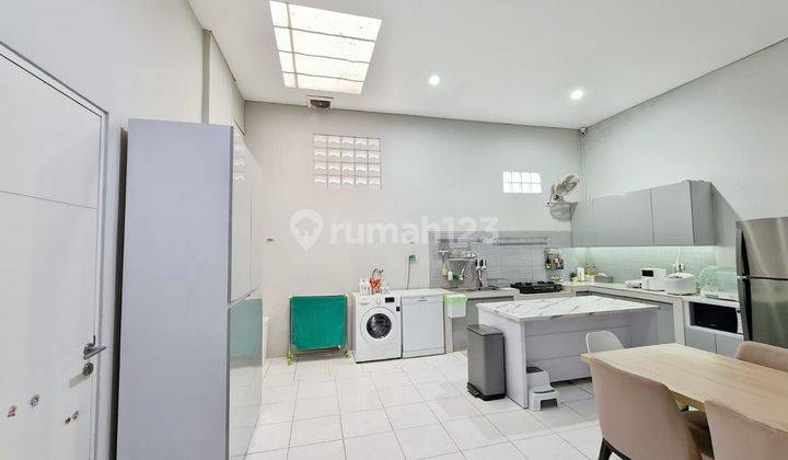 Rumah Semi Furnished Di Perumahan Bsb Cluster Forest Hill 1