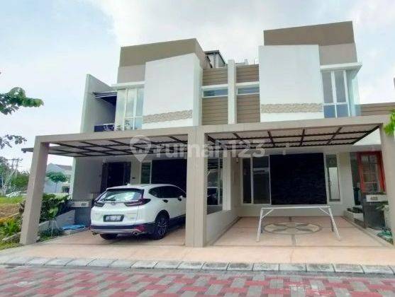 RUMAH MEWAH SEMI FURNISH DEKAT UGM 1