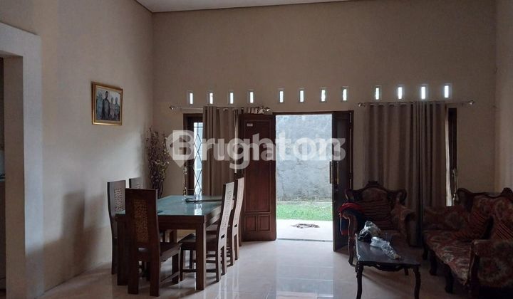 SINGLE STOREY HOUSE IN MAGUWOHARJO 2