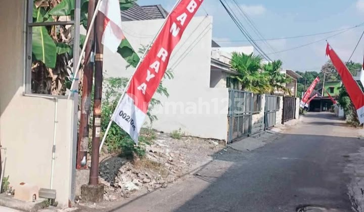 Land Plot Near UGM and UII Campus