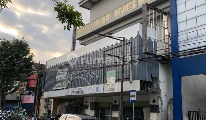 Ruko Strategis Jalan Adisucipto Dekat Ambarukmo 