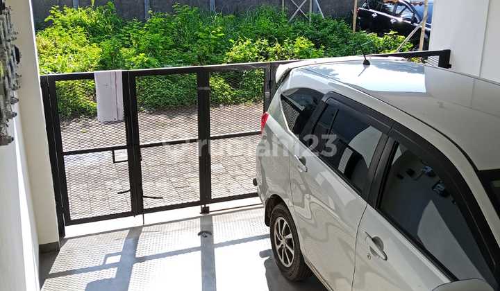 Kost Ekslusif Dekat Kampus Uty dan Balaikota 2