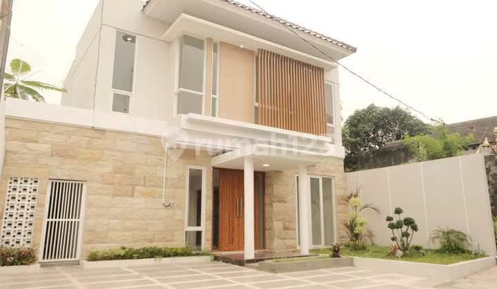 New 2-Story House in Jongke Near Hyatt 2