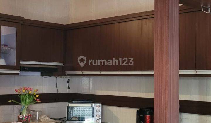 (E6) RUMAH MODERN TENGAH KOTA 2