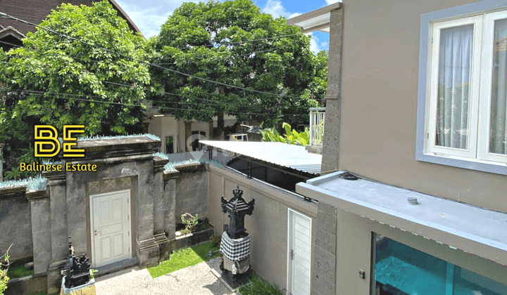 (G62) DROP PRICE VILLA MODERN DIJANTUNG KOTA LEGIAN 