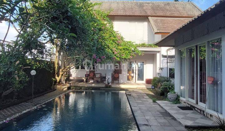 (H19) RUMAH SEMI VILLA DENGAN VIEW SAWAH 1