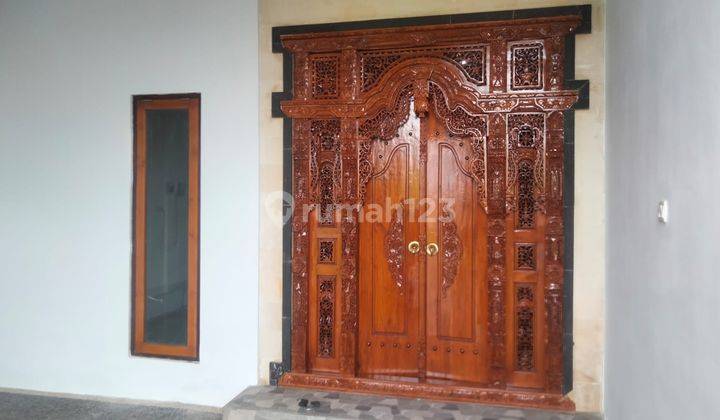 (H37) RUMAH MODERN MINIMALIS DEKAT STADION 4