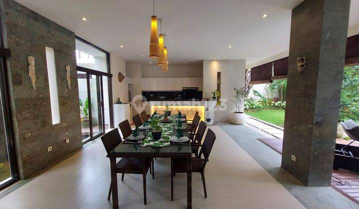 (Bf) NEW RENOVATED 4 BEDRPOMS VILLA IN SEMINYAK 2