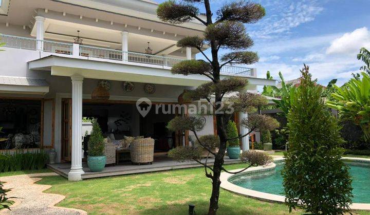 (AF) PRICE REDUCED TO IDR 15 Billion PRIME LUXURY VILLA LOCATION DISEMINYAK 1