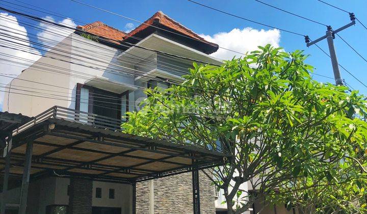 (G26) TURUN HARGA RUMAH MODERN 2 LANTAI  DIKEROBOKAN 1