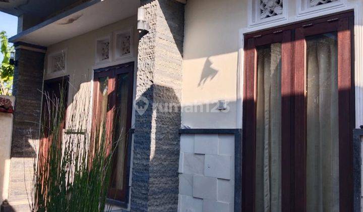 (i40) RUMAH 6 KAMAR TIDUR DILINGKUNGAN ASRI JALAN SURADIPA  2