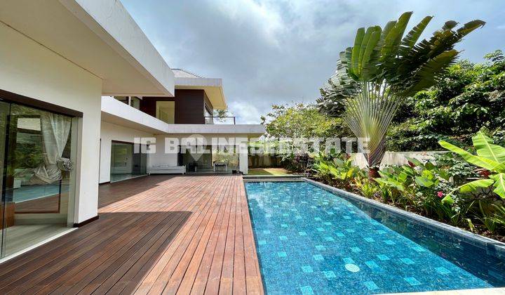 (G8) MODERN VILLA DENGAN 3 KAMAR TIDUR FULL FURNISHED DI UNGASAN 2