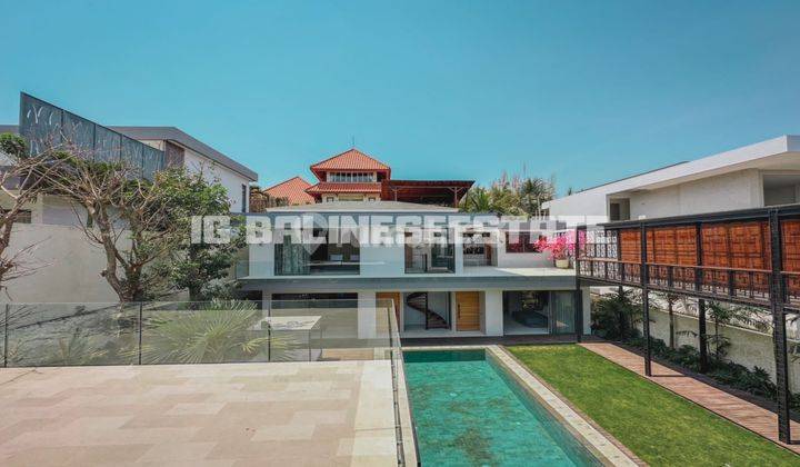 (G59) DISCOVER MODERN 3 BR LUXURY VILLA IN UNGASAN 2