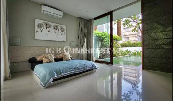 (G59) MODERN MINIMALIST VILLA 5 FULLY FURNISHED BEDROOM IN PURI GADING 2