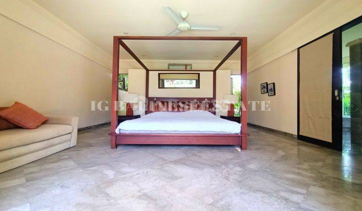 (DA) BEAUTIFUL VILLA WITH BIG GARDEN IN SANUR  2