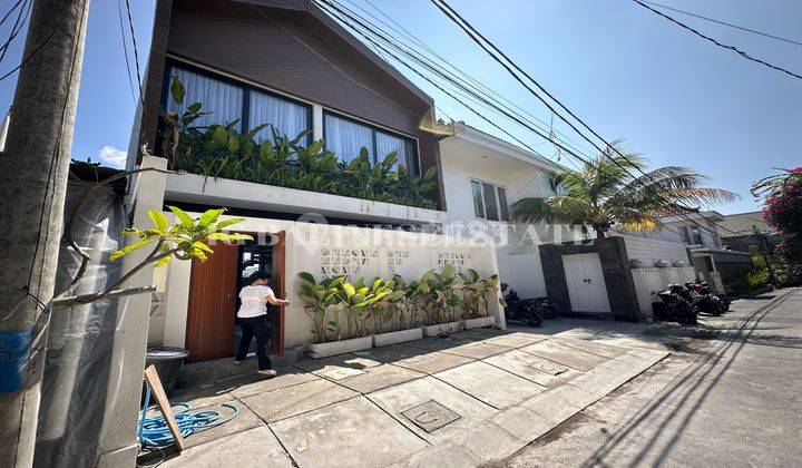 (XC) VILLA BERAWA MODERN 3 BR IN CANGGU 1