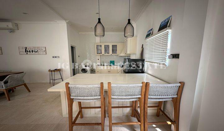 (XC) VILLA BERAWA MODERN 3 BR IN CANGGU 2