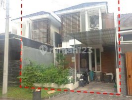 24F Rumah Puri Safira Regency SHM De Armila Menganti Gresik