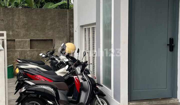 Kost Eksklusif Putri Dekat Kampus Uns. Aktif Selalu Full 