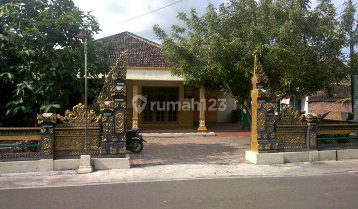 Rumah Klasik Bagus Strategis. Sragen  1