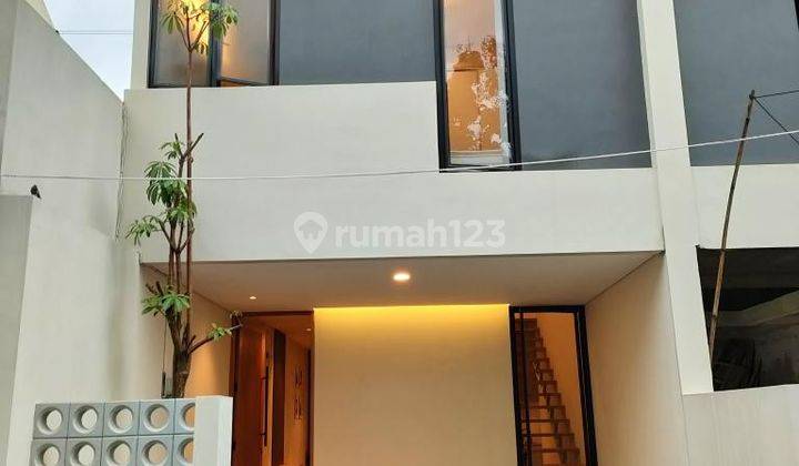 Rumah Bagus Bonus Perabotan Cantik .  Dekatke SoloBaru  1