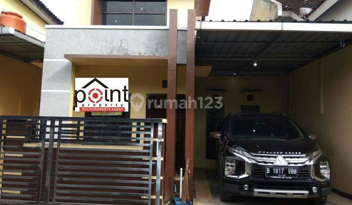 Rumah Bagus Murah Dekat Kampus UMS Solo  1