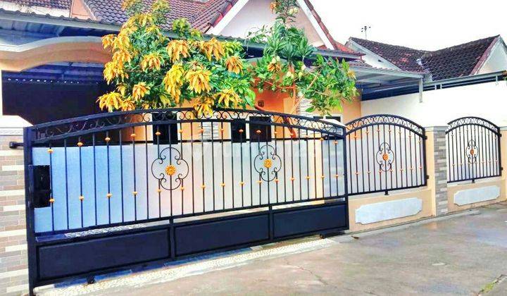 Rumah Bagus Nyaman Dekat Luwes Gentan  1