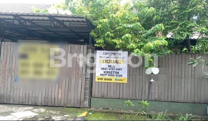 RUMAH DEKAT DENGAN BANDARA, HALAMAN RUMAH LUAS 2