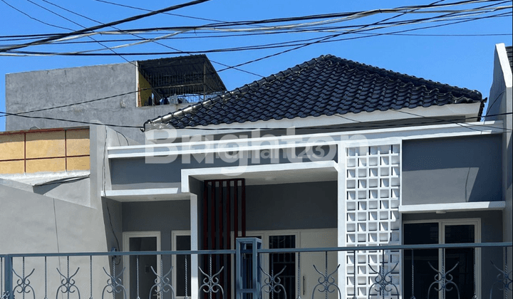 RUMAH MODERN PONDOK TJANDRA CLUSTER NANAS. DEKAT MERR, RUNGKUT SIER, TOLL JUANDA, UBAYA, UPN. STRATEGIS BEBAS BANJIR SURABAYA JAWA TIMUR 1