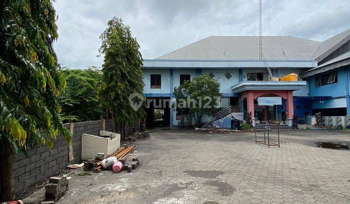 Dijual Bangunan Bekas Toko Oleh Oleh di Lokasi Yang Strategis  11