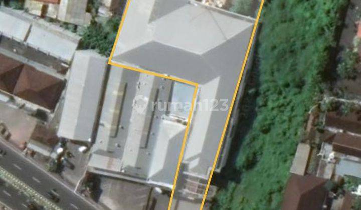 Dijual Bangunan Bekas Toko Oleh Oleh di Lokasi Yang Strategis  13