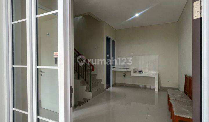 Rumah Boston Village Unfurnished Rapi Siap Huni Nego 1