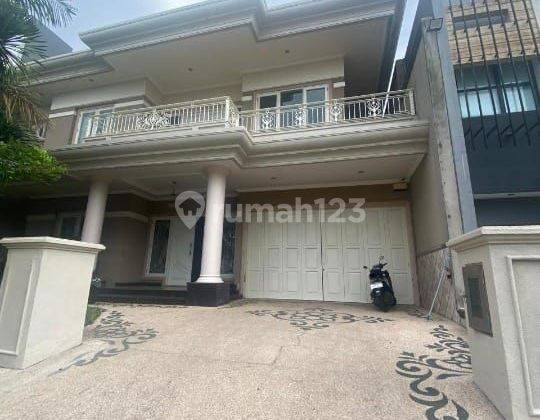 Rumah Pakuwon Indah Classic Mewah 2 Lantai Shm 1