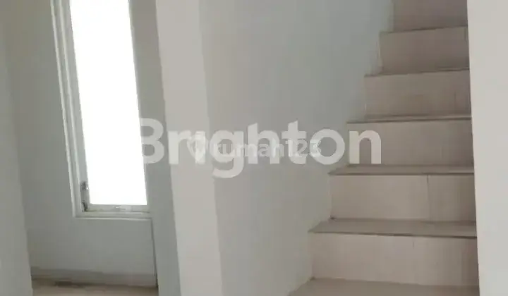 Rumah Bagus Minimalis 2 Lantai di Area Bunga Bunga, Malang 4