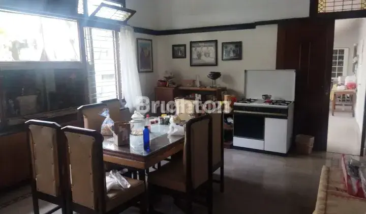 Dijual Rumah Kolonial Jl Raya Ijen Hunian Kelas Satu, Malang 1