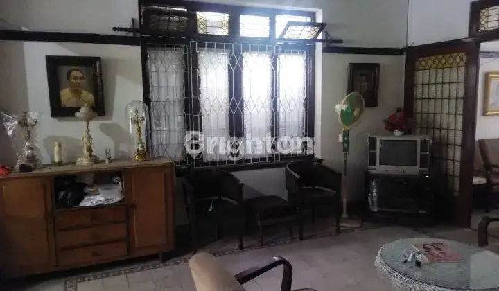 Dijual Rumah Kolonial Jl Raya Ijen Hunian Kelas Satu, Malang 2