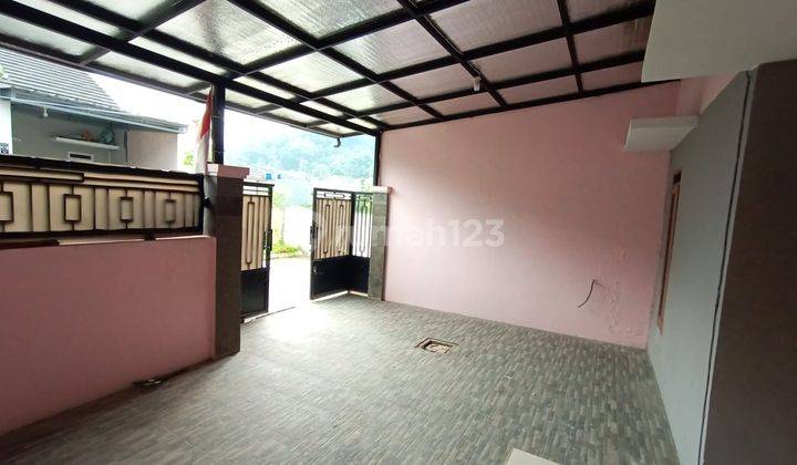Langkah Rumah Modern Minimalis Cihampelas Bandung Barat 2