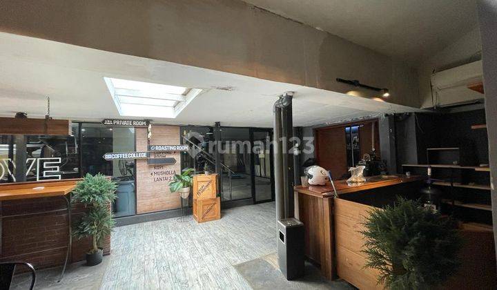 Rumah Atau Tempat Usaha Cihampelas 3
