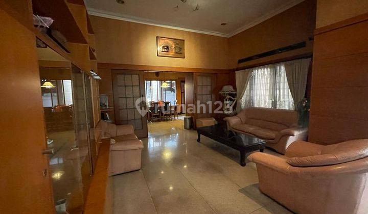 Turun Harga Rumah Bagus Furnished di Dago Jarang Ada