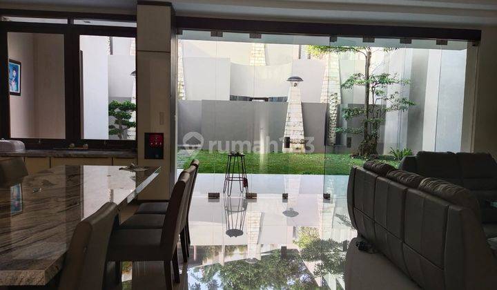 Turun Harga Rumah Lux Setraduta Jarang Ada 2