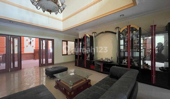 Rumah 3,5 Lantai Bagus Taman Millenium Sayap Pasteur 2