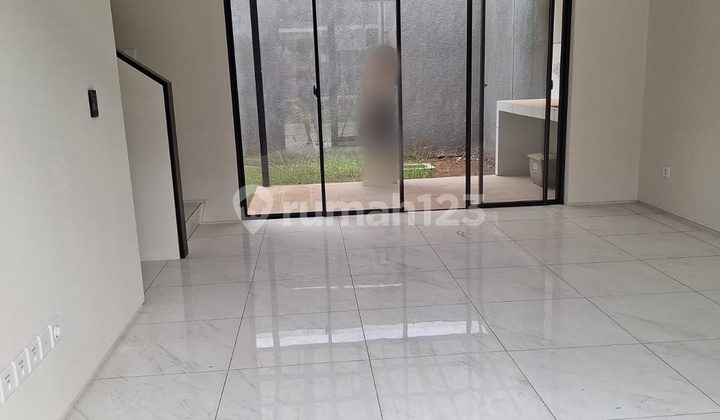 Rumah 2 Lantai Bagus KBP Tatar Tarubhawana