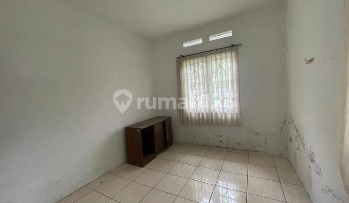 Beautiful House in Kota Baru Parahyangan Tatar Jingganagara 2