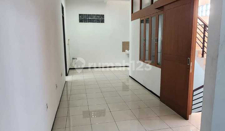 Nice House Pasteur Wing, Bandung Strategic Location 2