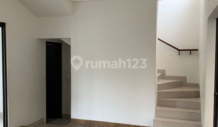 Rumah Bagus Summarecon Bandung Cluster Flora 2